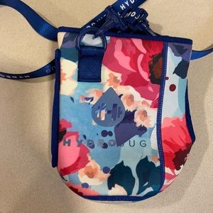 HydroJug V2 Floral Sleeve